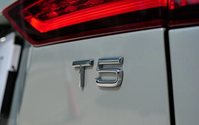 Volvo V60 cena 134900 przebieg: 87389, rok produkcji 2019 z Wronki małe 497